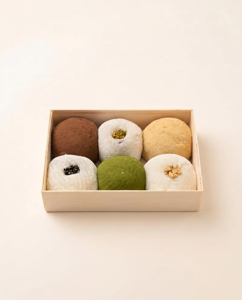 Stuffed Mochi 包餡麻糬